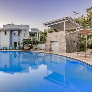 Coolum At The Australia